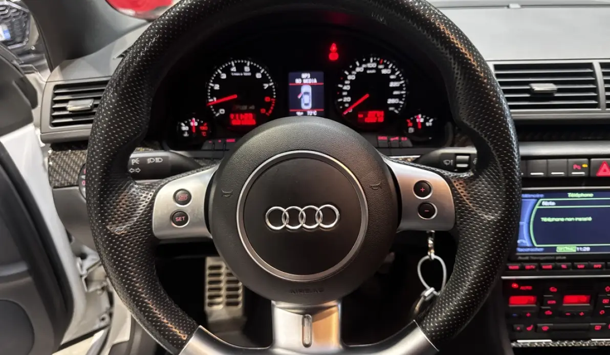 Audi RS4 RS4 B7 4.2 V8 420CH QUATTRO White Edition
