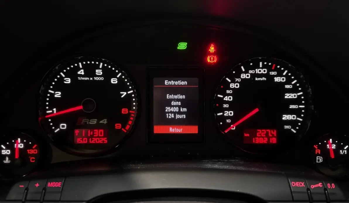 Audi RS4 RS4 B7 4.2 V8 420CH QUATTRO White Edition