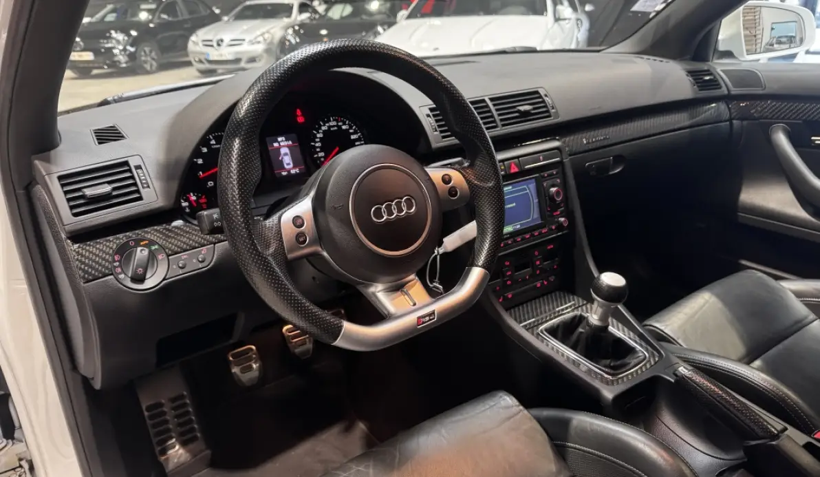 Audi RS4 RS4 B7 4.2 V8 420CH QUATTRO White Edition