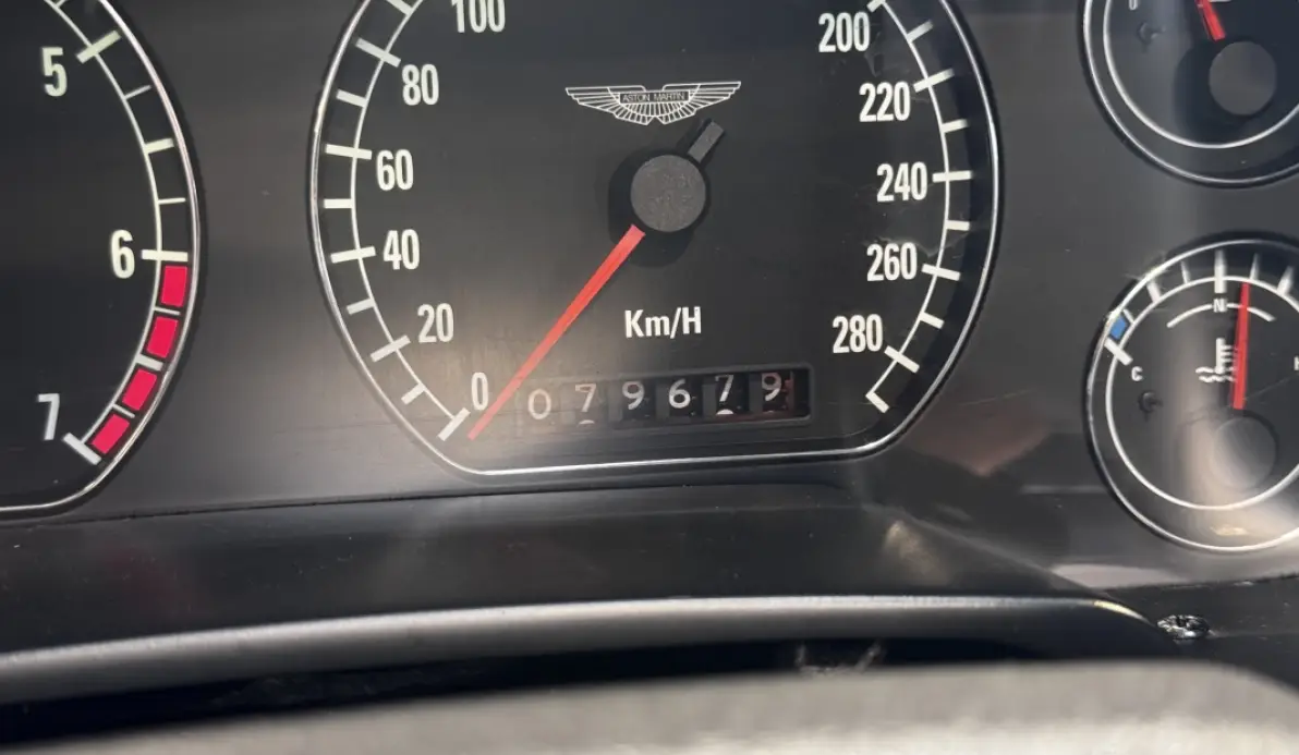 Aston martin DB7 Volante 6 cylindres cabriolet