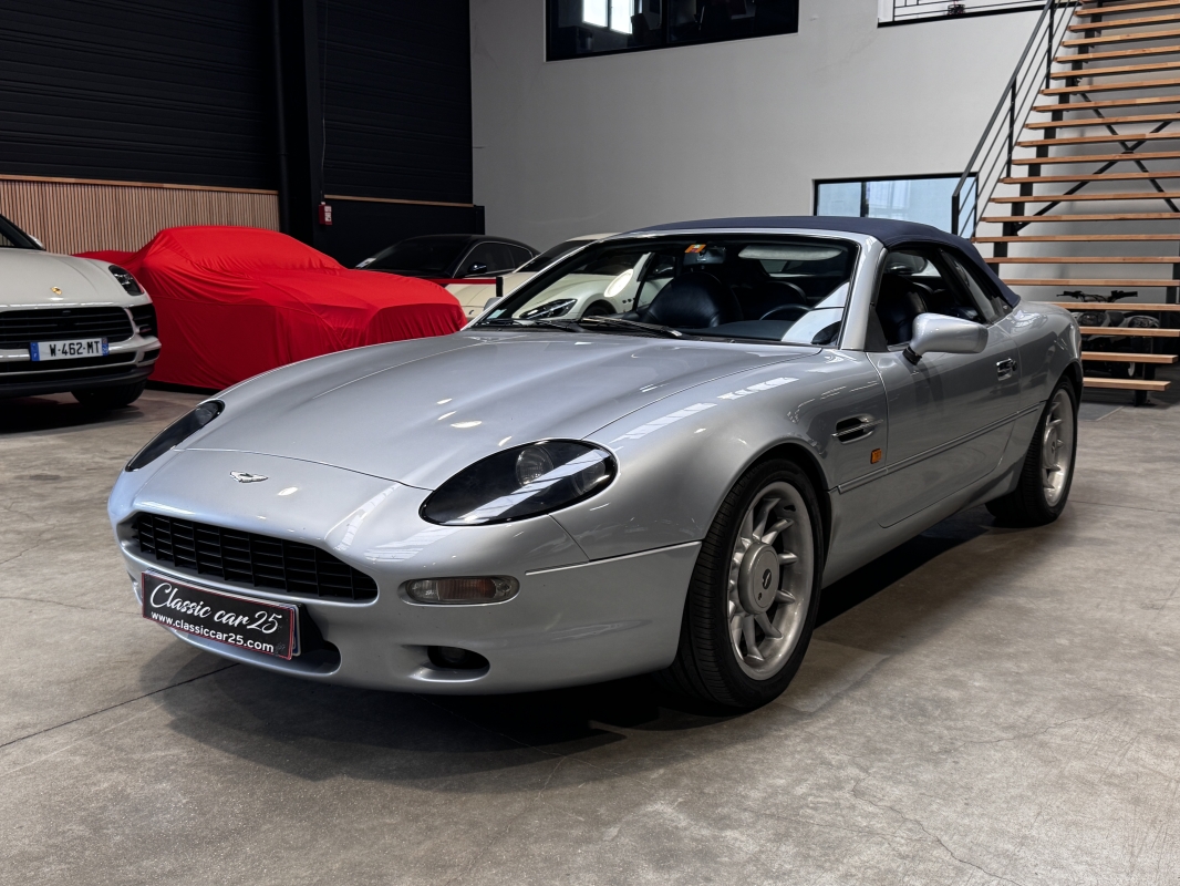 Aston Martin DB7