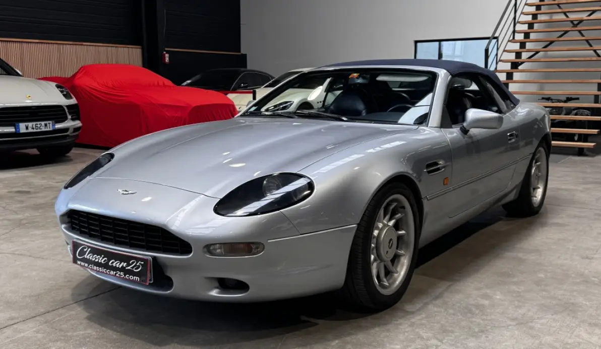 Aston martin DB7 Volante 6 cylindres cabriolet