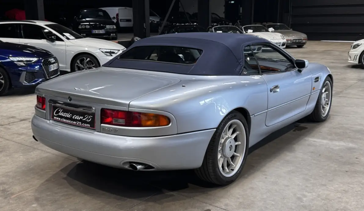 Aston martin DB7 Volante 6 cylindres cabriolet