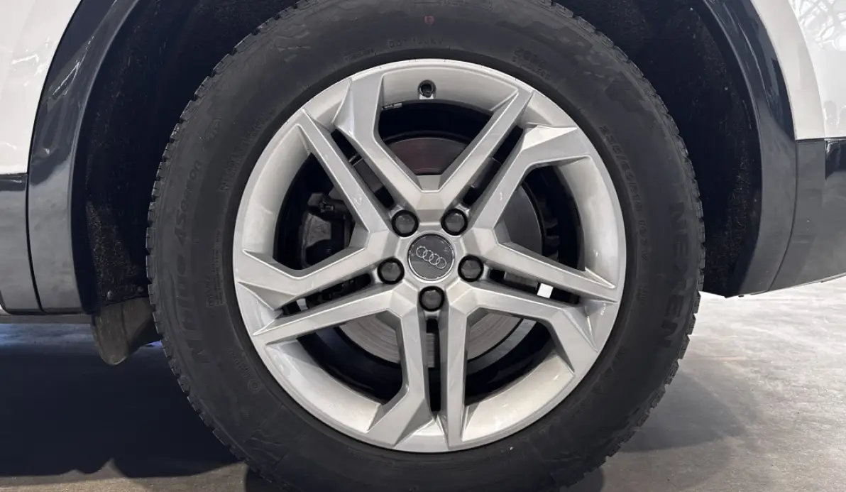 Audi Q5 3.0 V6 TDI 286CH DESIGN QUATTRO TIPTRONIC 8