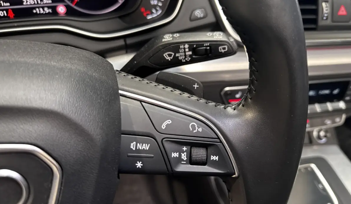 Audi Q5 3.0 V6 TDI 286CH DESIGN QUATTRO TIPTRONIC 8