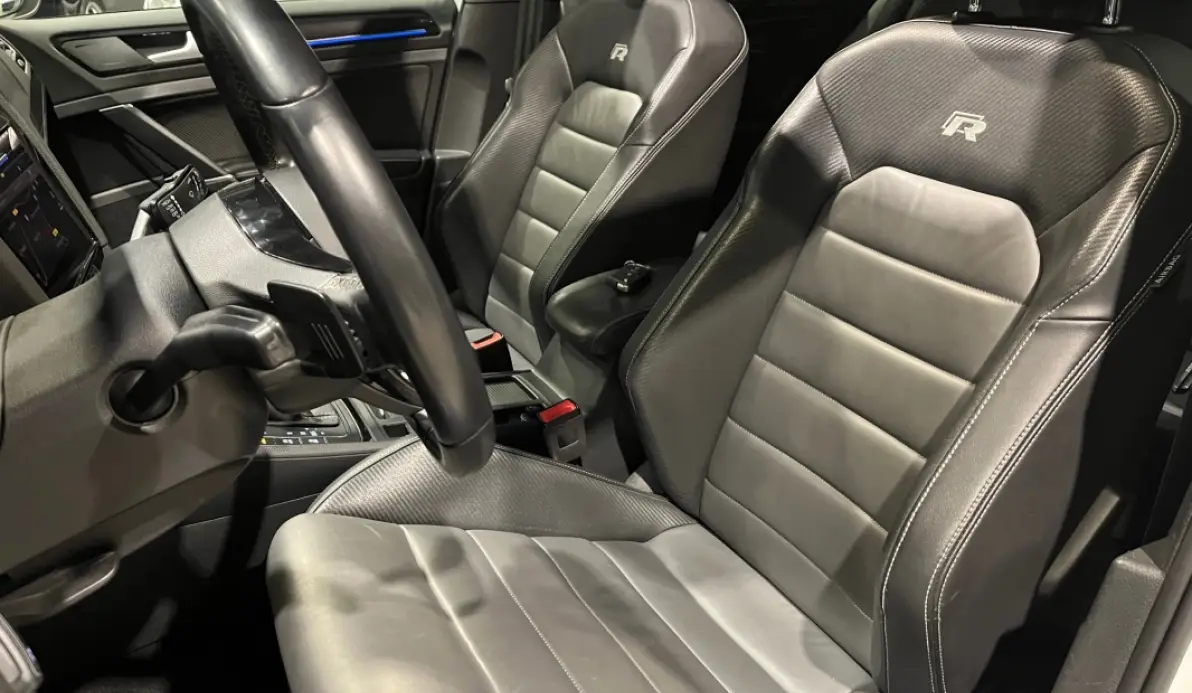Volkswagen Golf VII R 2.0 TSI 310cv DSG7 Toit ouvrant / ACC / Dynaudio / Keyless