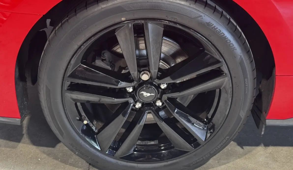 Ford Mustang FASTBACK 2.3 ECOBOOST 317CH