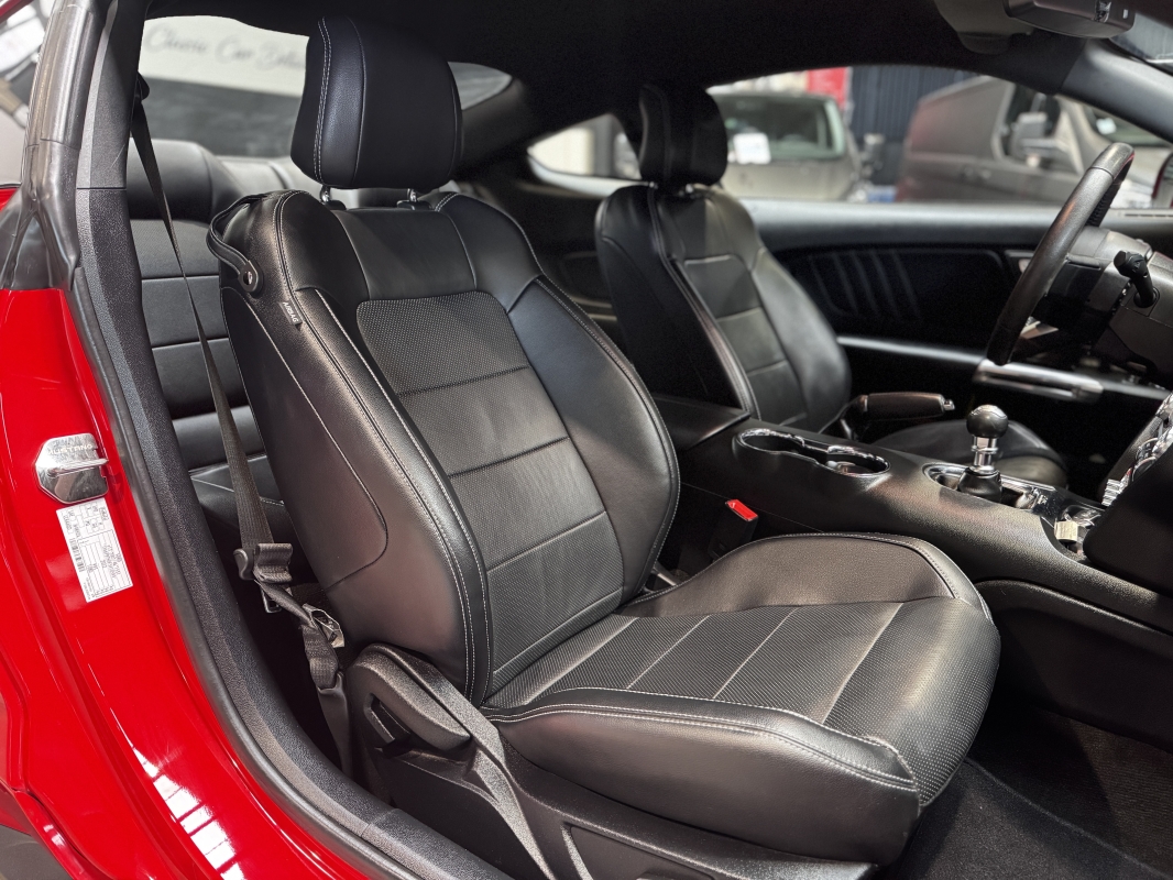 Ford Mustang FASTBACK 2.3 ECOBOOST 317CH