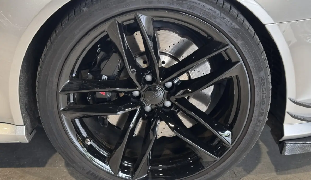Audi RS6 4.0 V8 TFSI 560CH QUATTRO TIPTRONIC