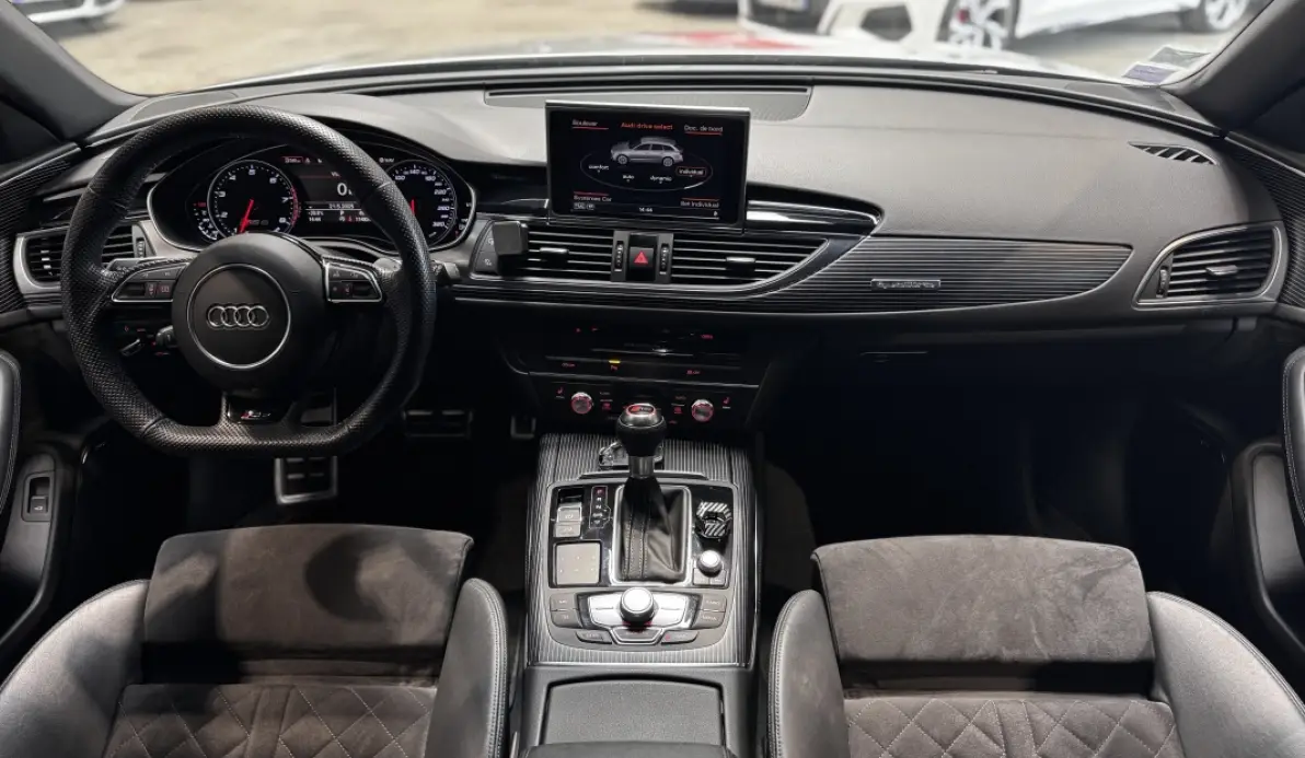 Audi RS6 4.0 V8 TFSI 560CH QUATTRO TIPTRONIC