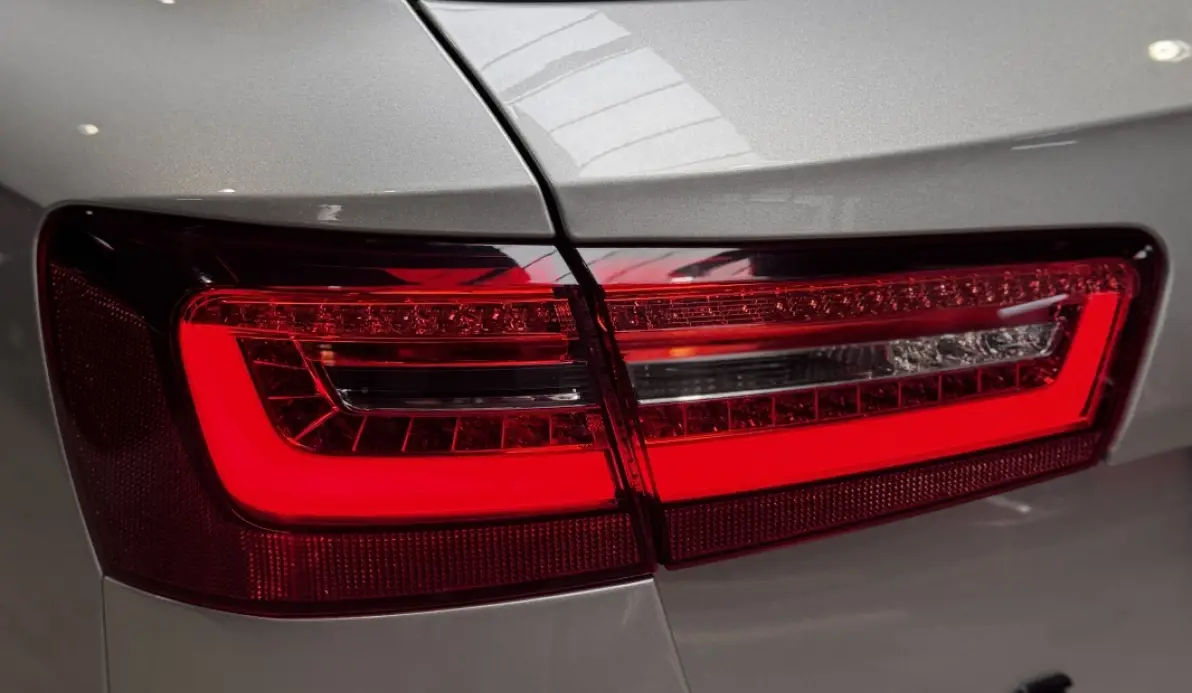 Audi RS6 4.0 V8 TFSI 560CH QUATTRO TIPTRONIC