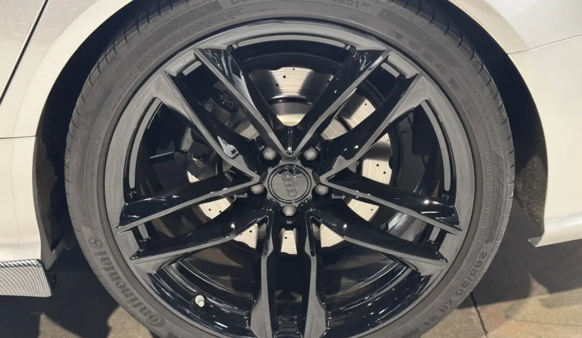 Audi RS6 4.0 V8 TFSI 560CH QUATTRO TIPTRONIC