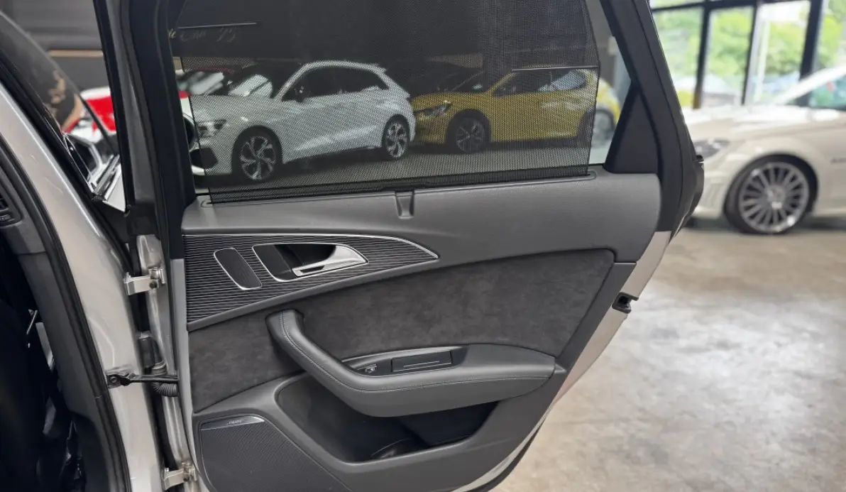Audi RS6 4.0 V8 TFSI 560CH QUATTRO TIPTRONIC