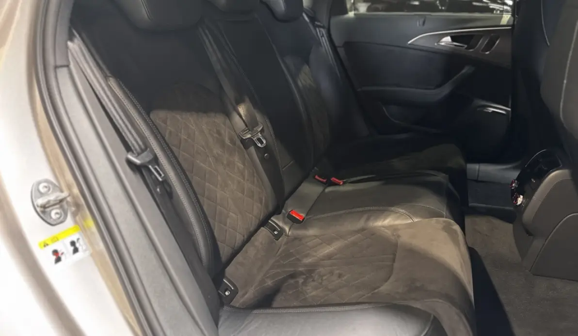 Audi RS6 4.0 V8 TFSI 560CH QUATTRO TIPTRONIC