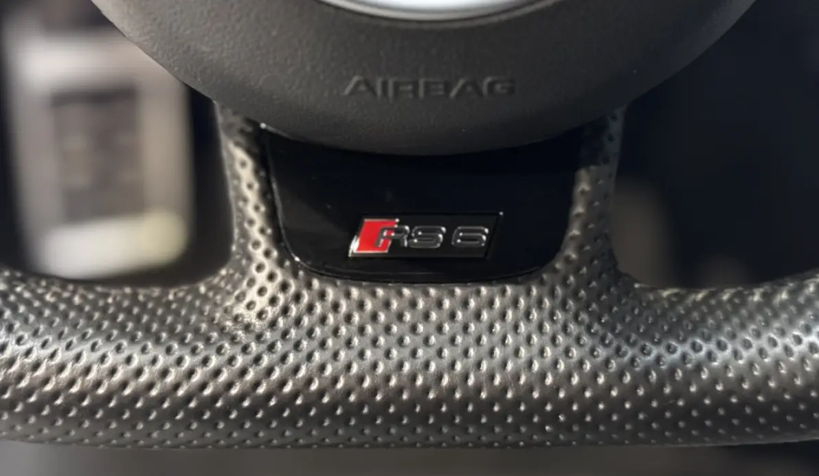 Audi RS6 4.0 V8 TFSI 560CH QUATTRO TIPTRONIC