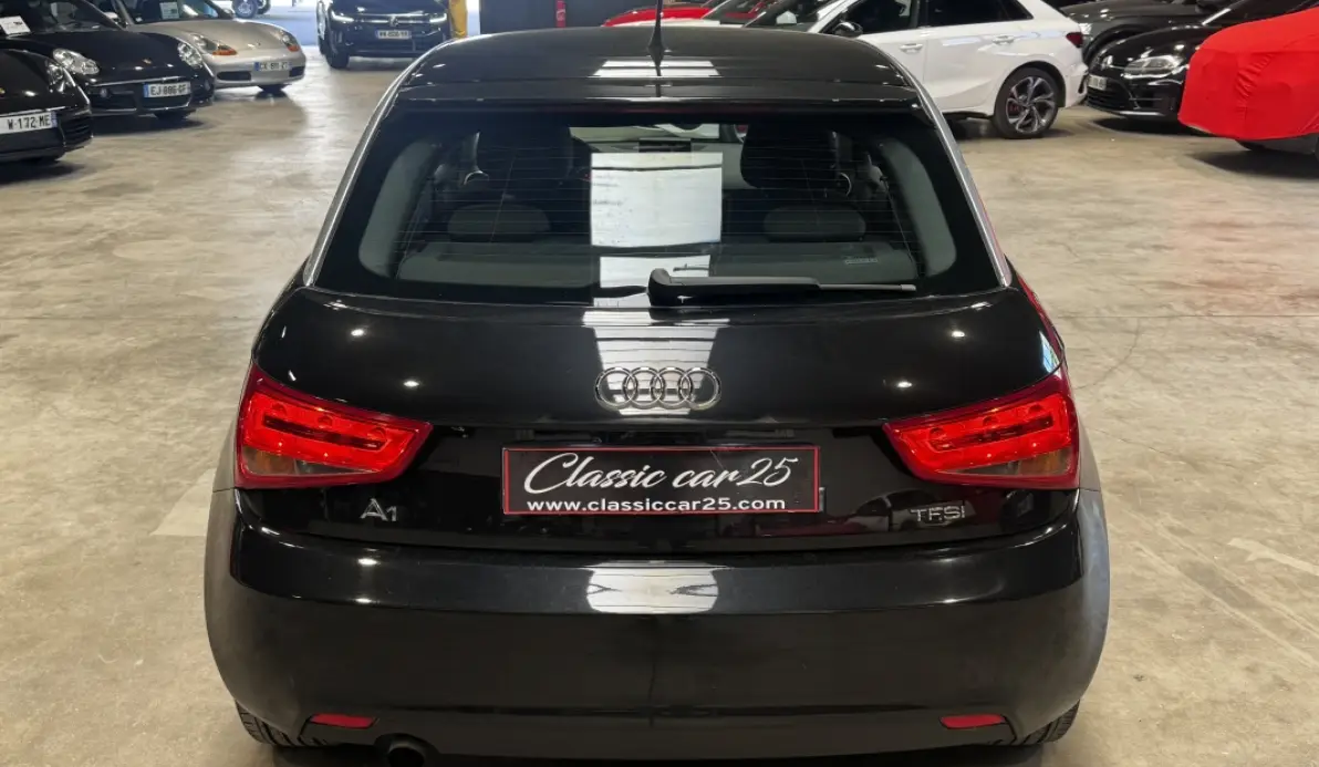 Audi A1 1.2 TFSI 86CH AMBITION LUXE