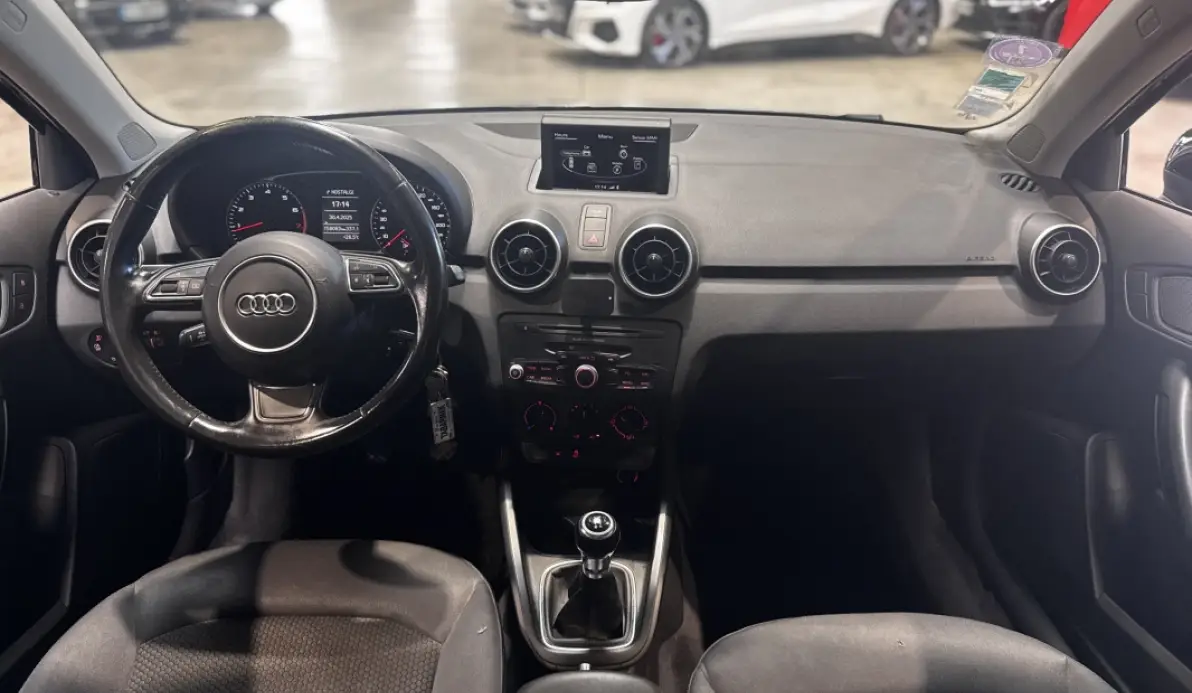 Audi A1 1.2 TFSI 86CH AMBITION LUXE