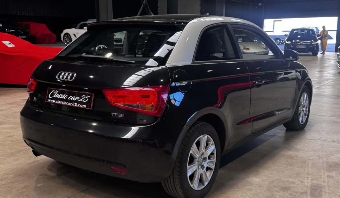 Audi A1 1.2 TFSI 86CH AMBITION LUXE