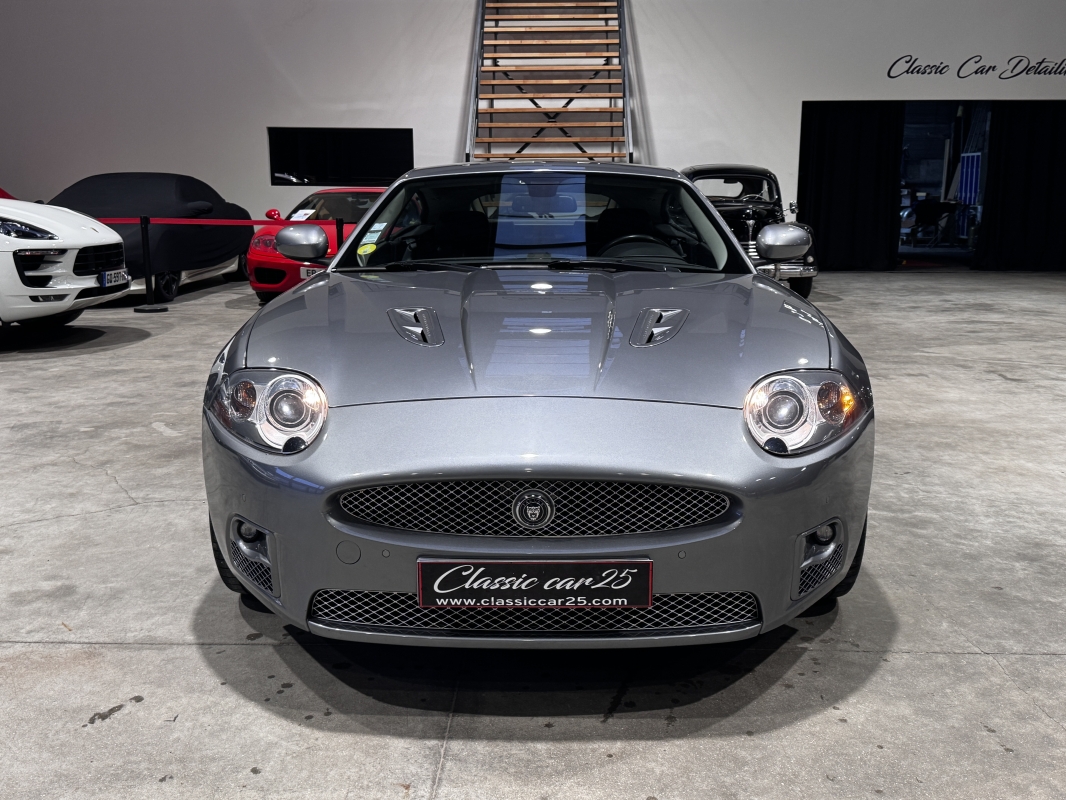 Jaguar XK
