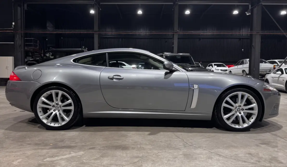 Jaguar XK XK R coupé V8 416ch (X150)