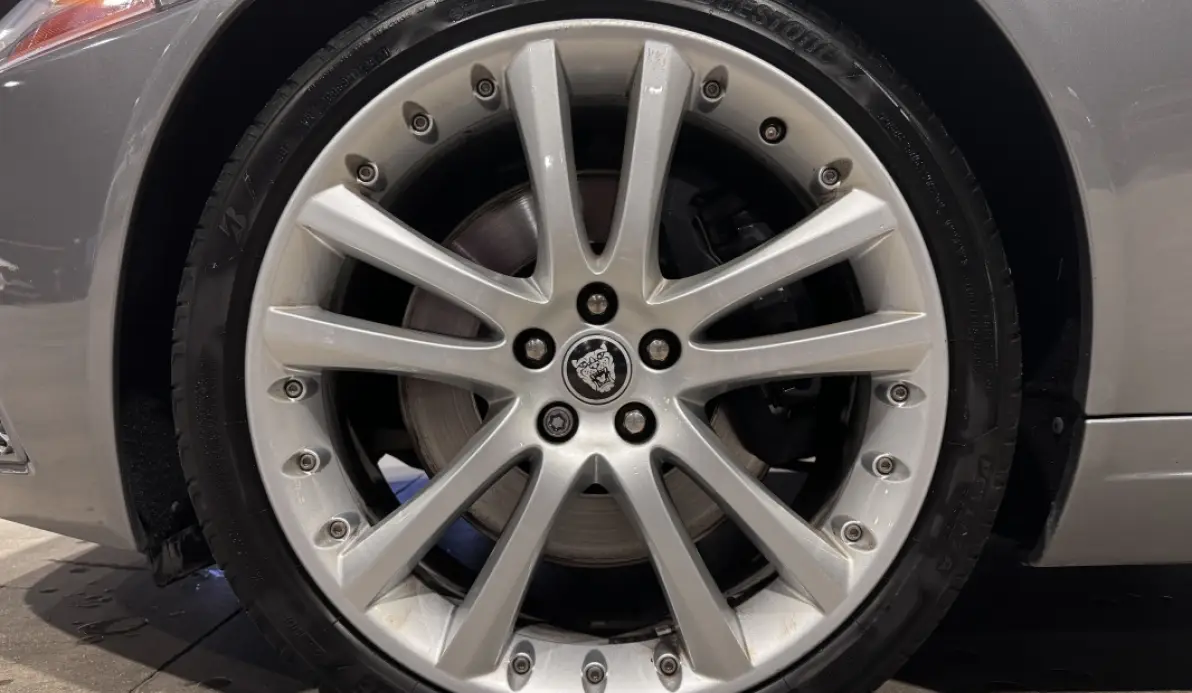 Jaguar XK XK R coupé V8 416ch (X150)