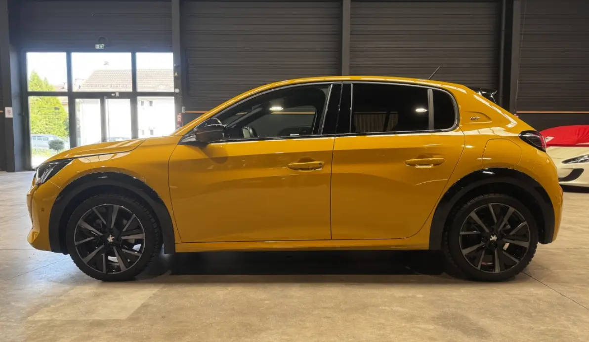 Peugeot 208 1.5 BLUEHDI 100CH S&S GT PACK