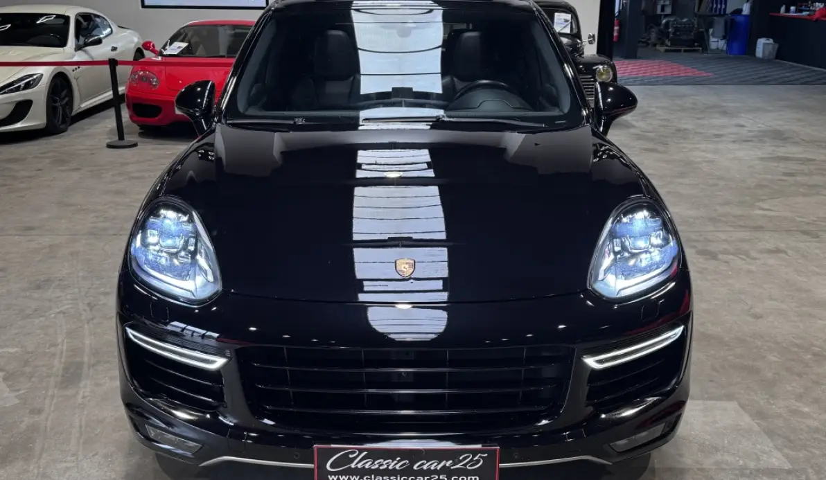 Porsche Cayenne (958) 4.8 520CH TURBO