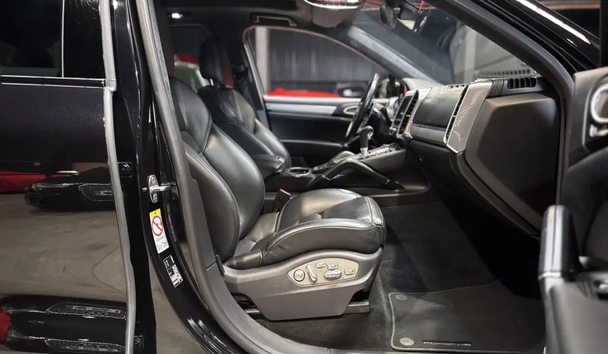 Porsche Cayenne (958) 4.8 520CH TURBO
