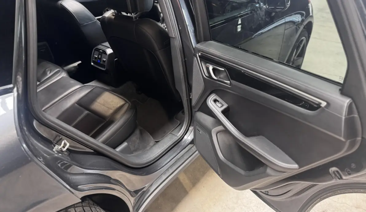 Porsche Macan (95B) 3.0 V6 258CH S DIESEL PDK