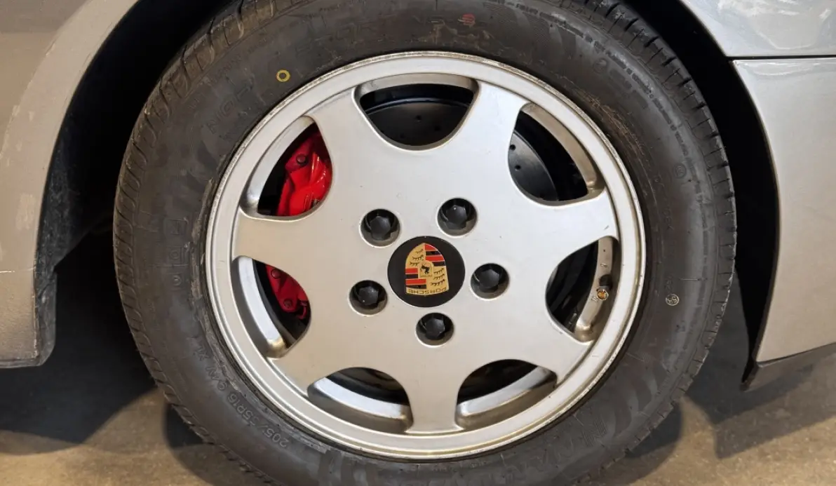 Porsche 944 s2