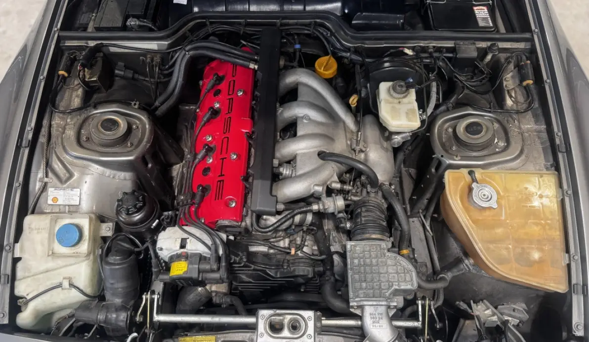 Porsche 944 s2