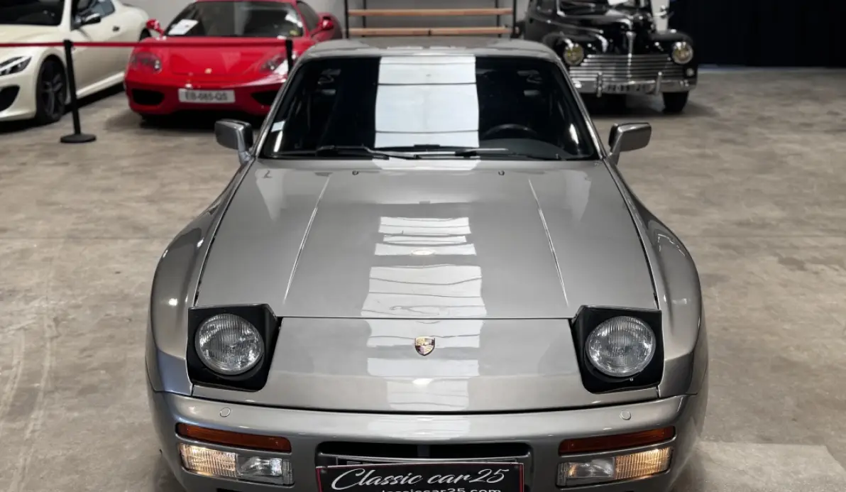 Porsche 944 s2