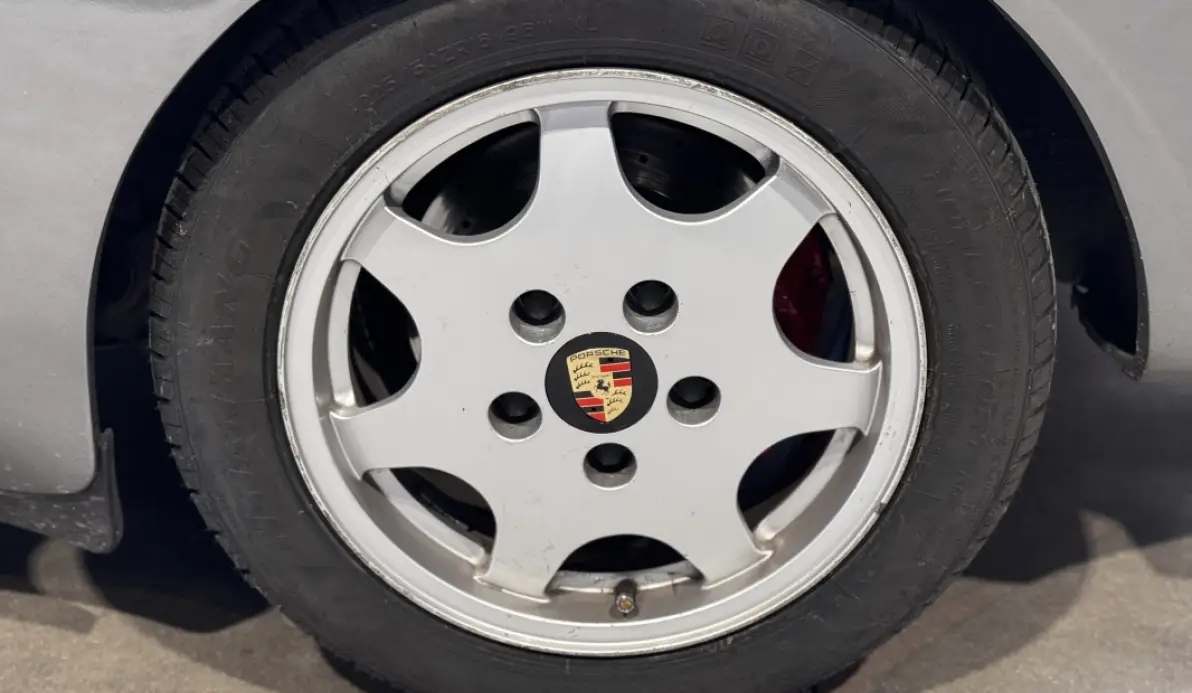 Porsche 944 s2