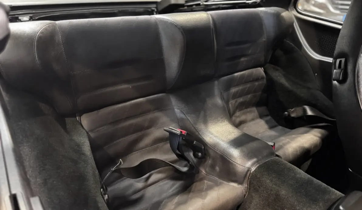 Porsche 944 s2