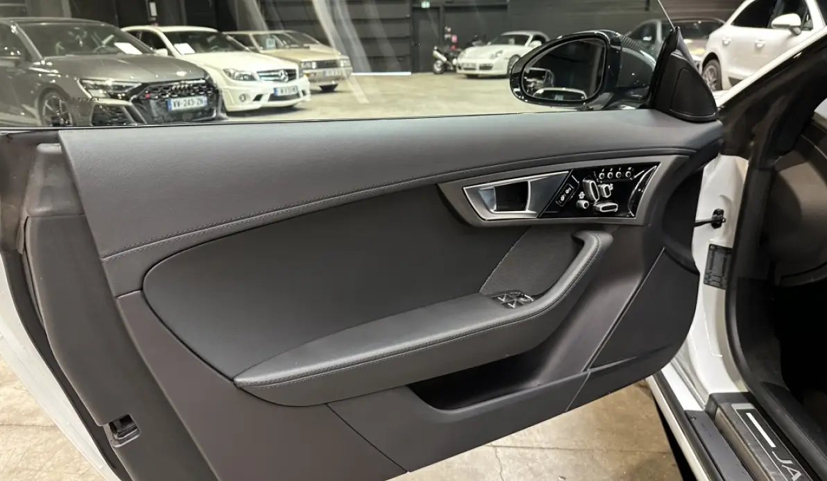 Jaguar F-Type 3.0 V6 340CH BVA8 24CV