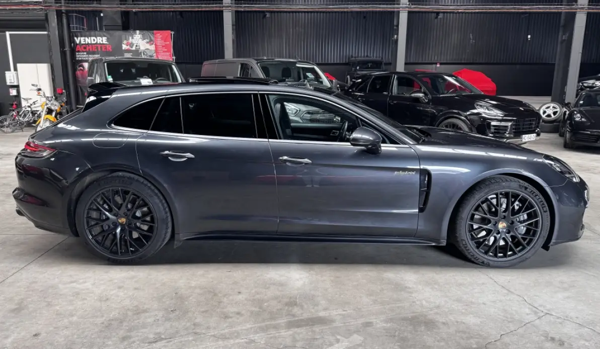 Porsche Panamera 3.0 V6 462CH 4 E-HYBRID