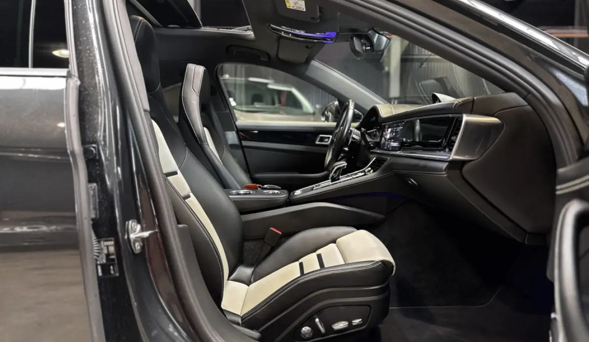 Porsche Panamera 3.0 V6 462CH 4 E-HYBRID