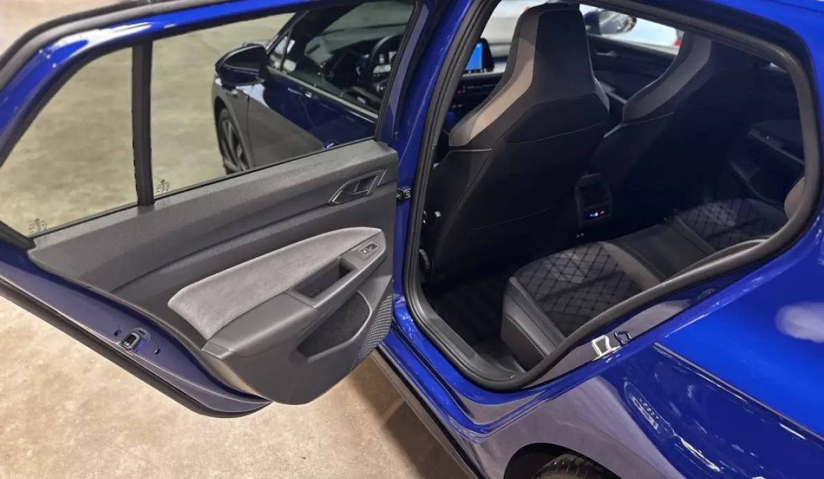 Volkswagen Golf 2.0 TDI SCR 150CH R-LINE DSG7