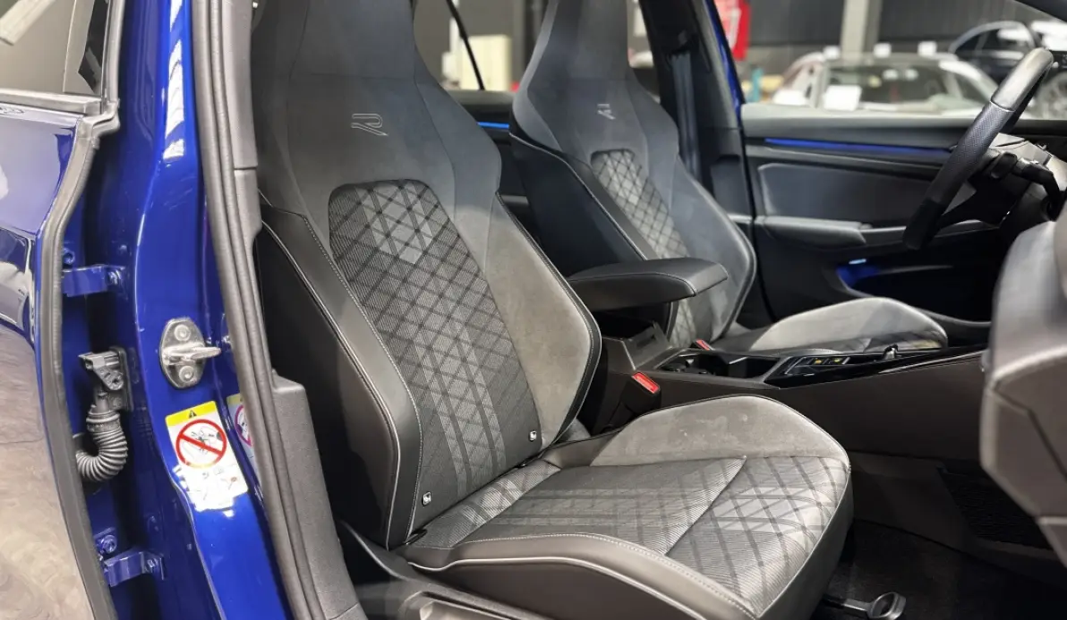 Volkswagen Golf 2.0 TDI SCR 150CH R-LINE DSG7