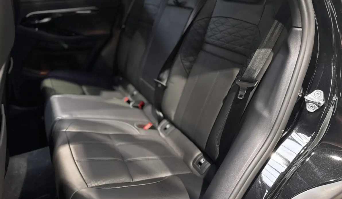 Land rover Range Rover Évoque 1.5 P300E 309CH AUTOBIOGRAPHY / FRANÇAIS / TVA !