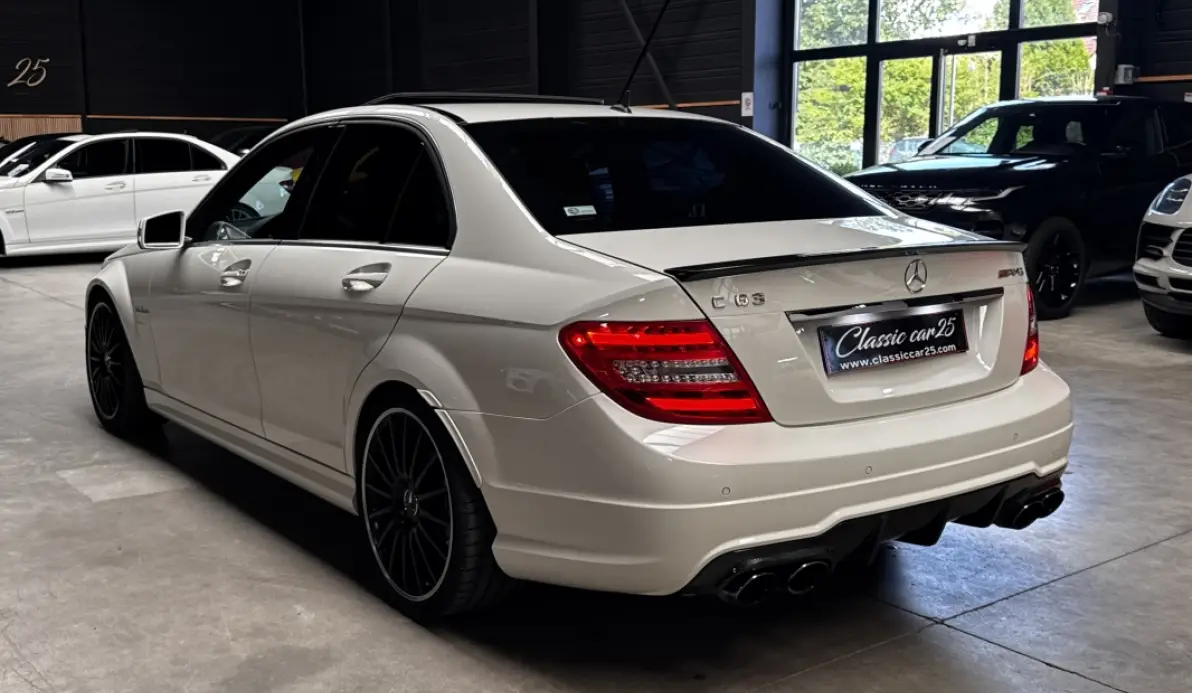 Mercedes Classe C C 63 AMG (W204)