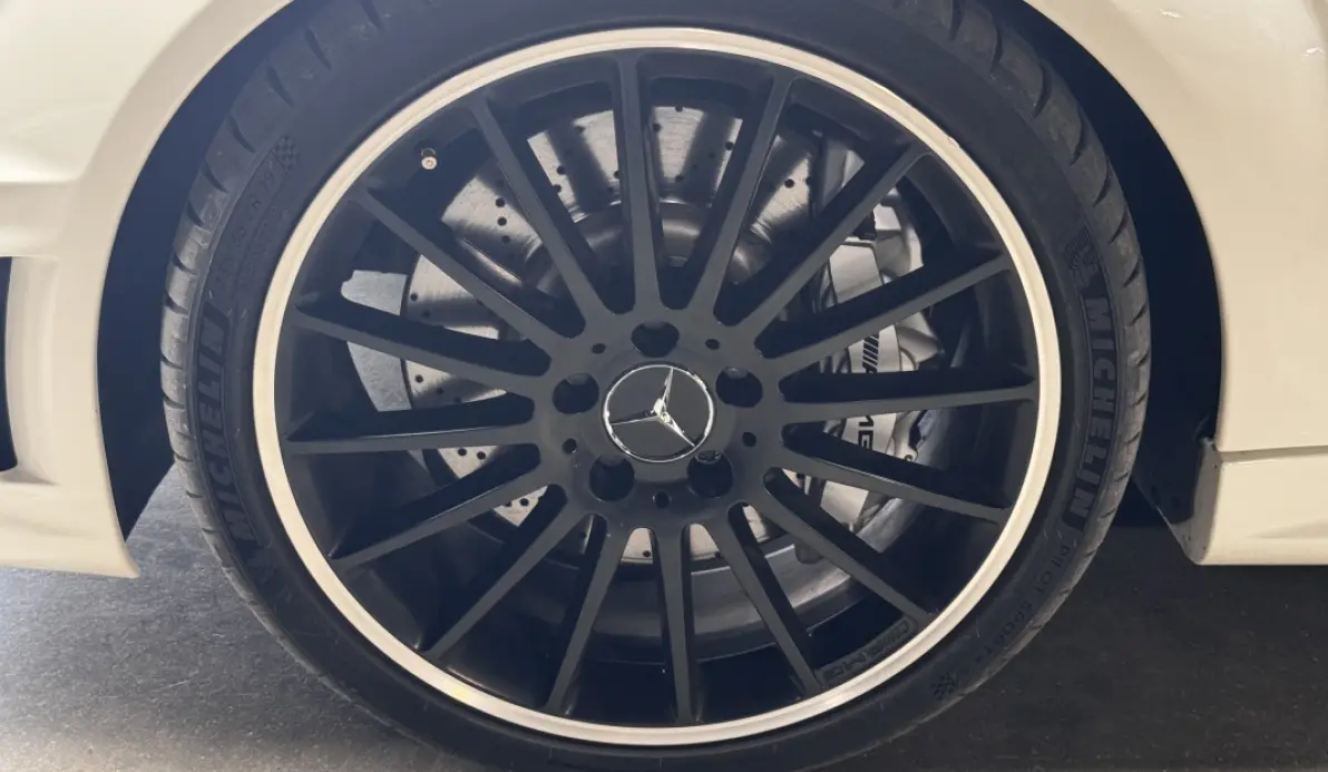 Mercedes Classe C C 63 AMG (W204)