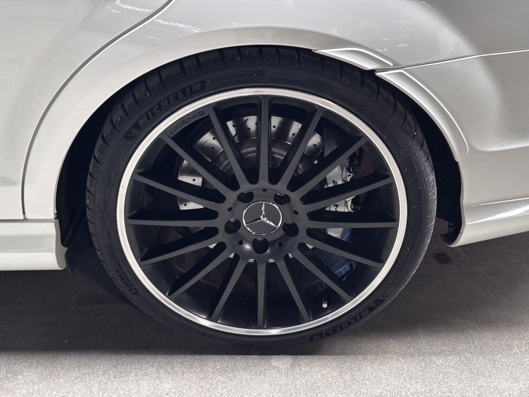 Mercedes Classe C C 63 AMG (W204)