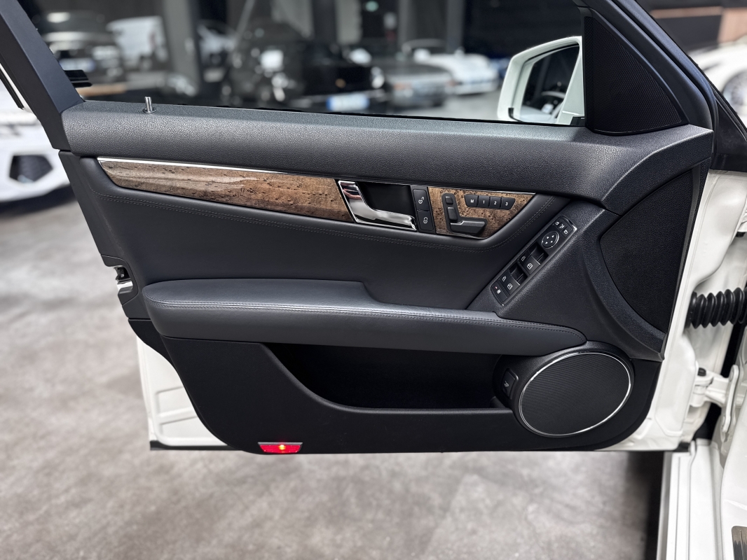 Mercedes Classe C C 63 AMG (W204)