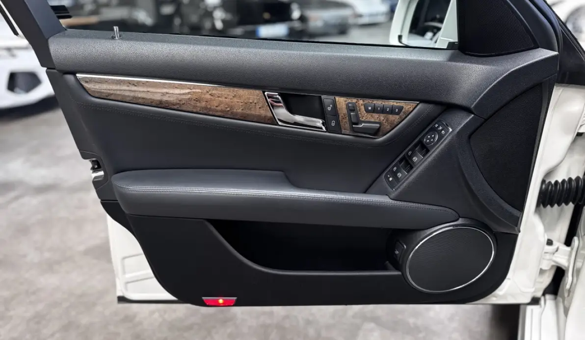 Mercedes Classe C C 63 AMG (W204)