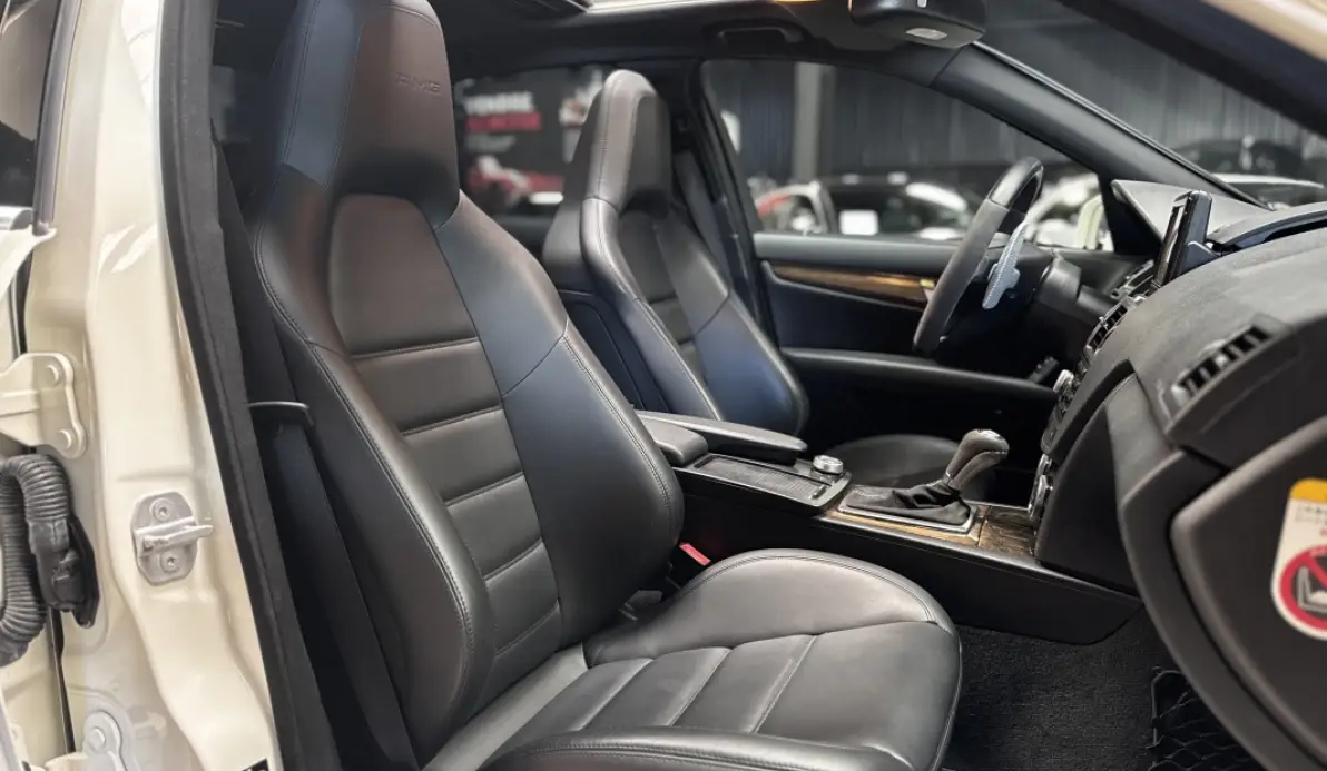 Mercedes Classe C C 63 AMG (W204)