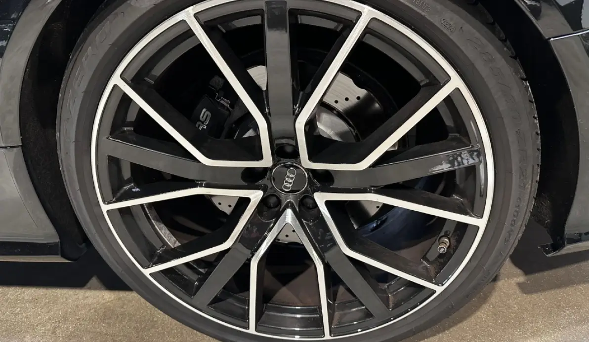 Audi RS6 AVANT 4.0 V8 TFSI 605CH PERFORMANCE QUATTRO TIPTRONIC