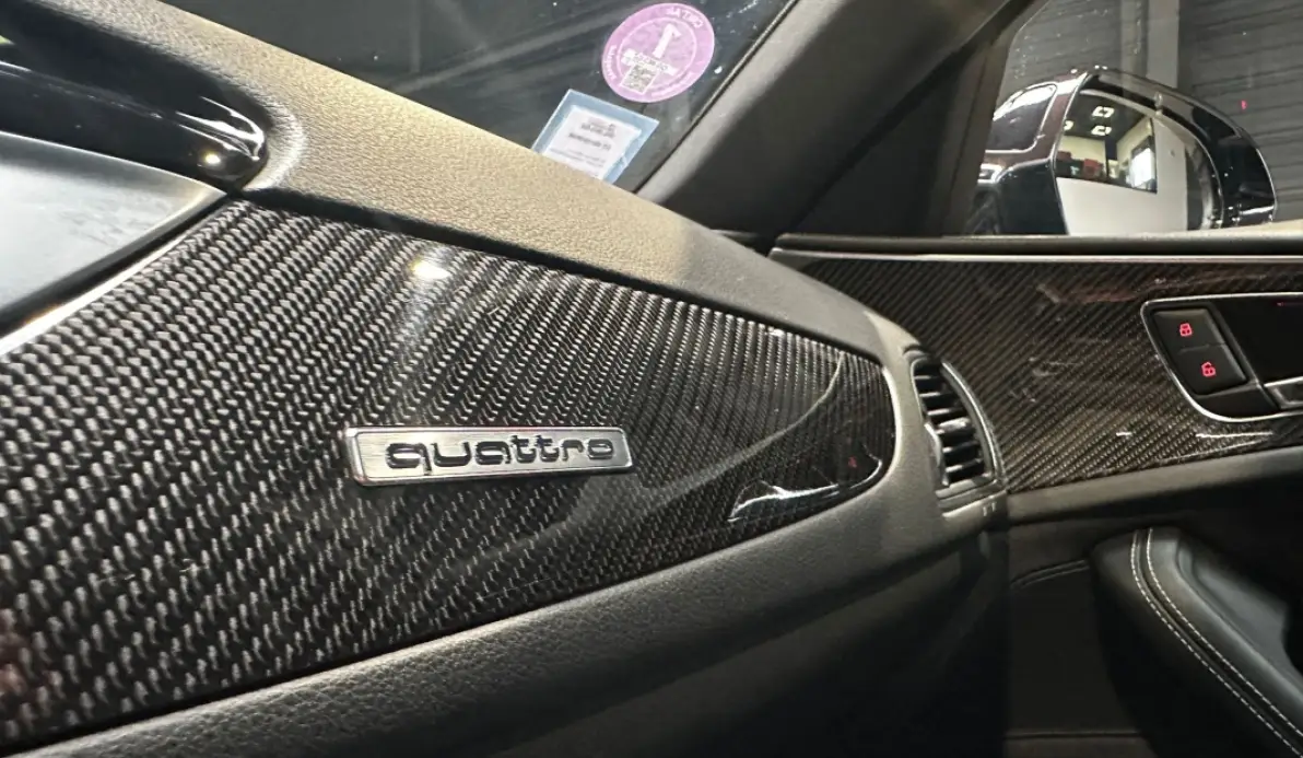 Audi RS6 AVANT 4.0 V8 TFSI 605CH PERFORMANCE QUATTRO TIPTRONIC