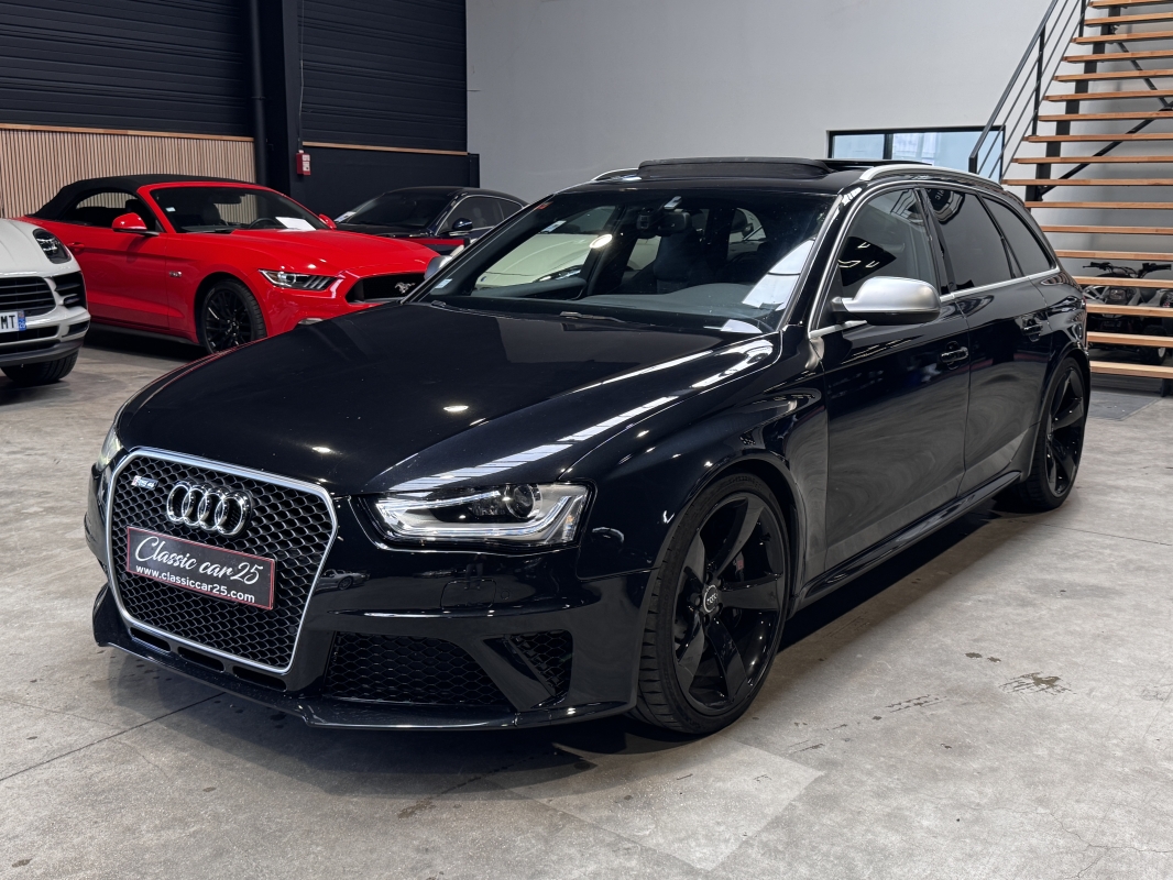Audi RS4
