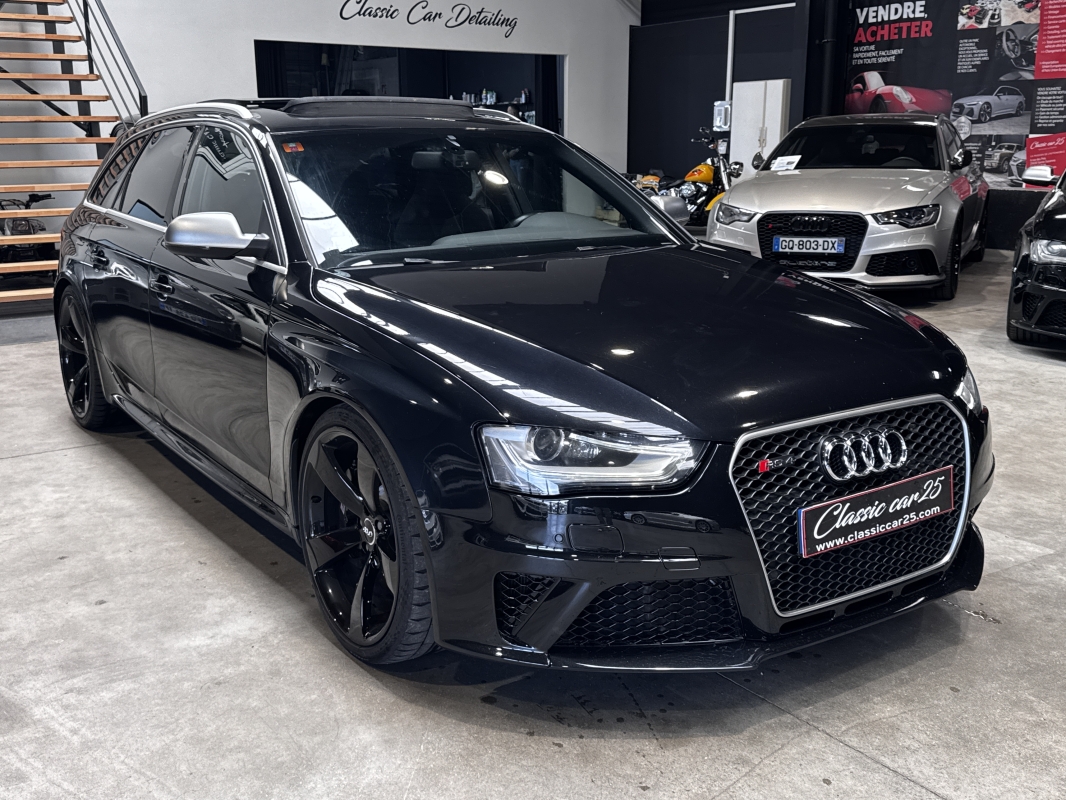 Audi RS4